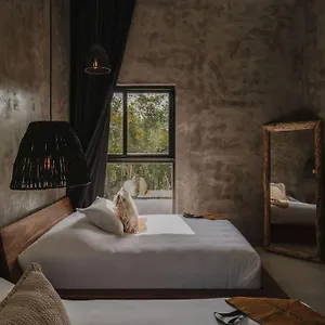 Niburu 4 Hab Exclusive House Villa